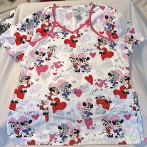 Disney Scrub top, Size L
